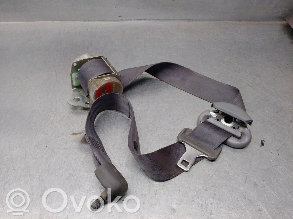 Toyota Previa (XR30, XR40) II Cinturón trasero 