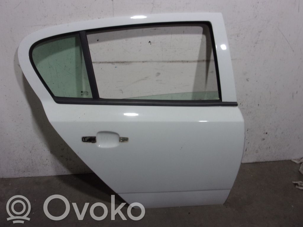 Opel Astra G Puerta trasera 