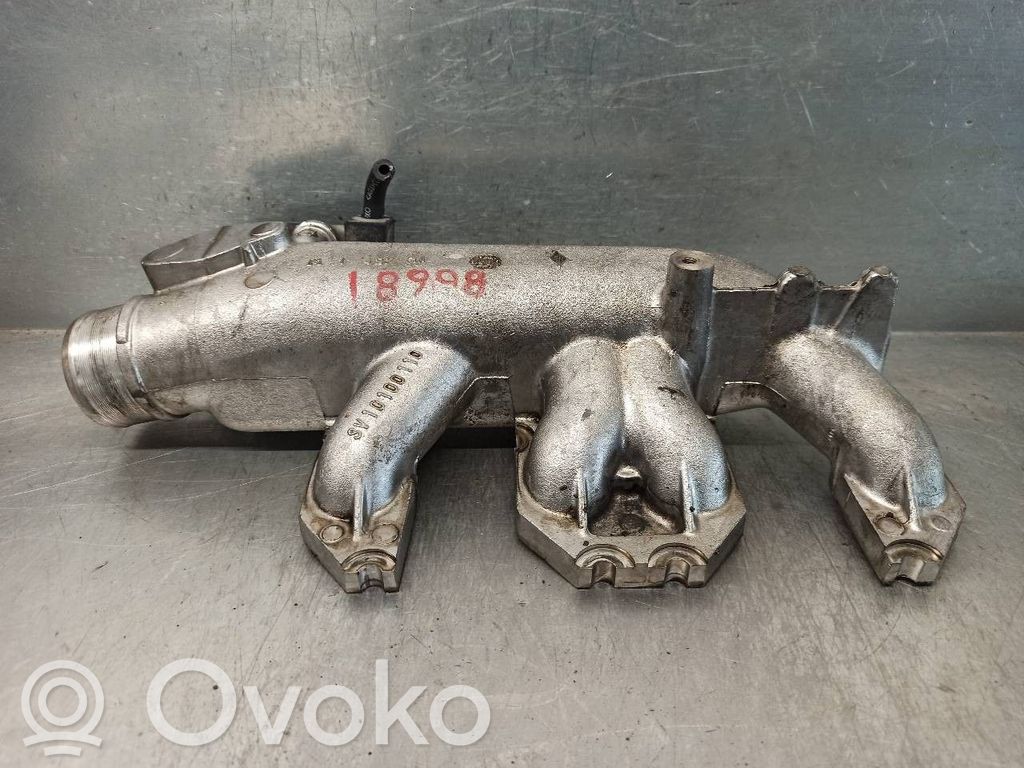 Volvo 460 Colector de admisión 