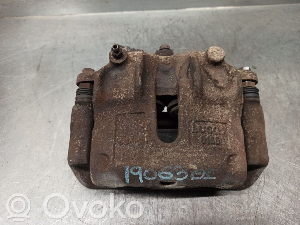 Nissan Vanette Etujarrusatula 