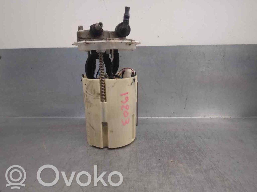 Alfa Romeo 147 Pompă combustibil în rezervor 