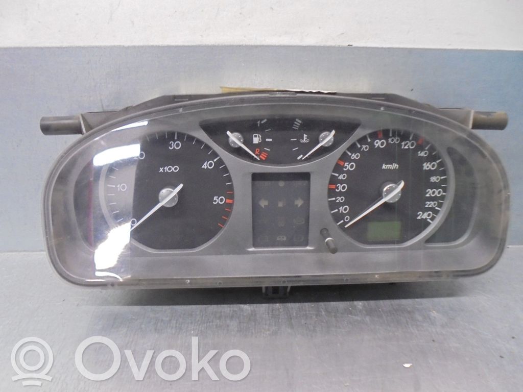 Renault Laguna II Speedometer (instrument cluster) 