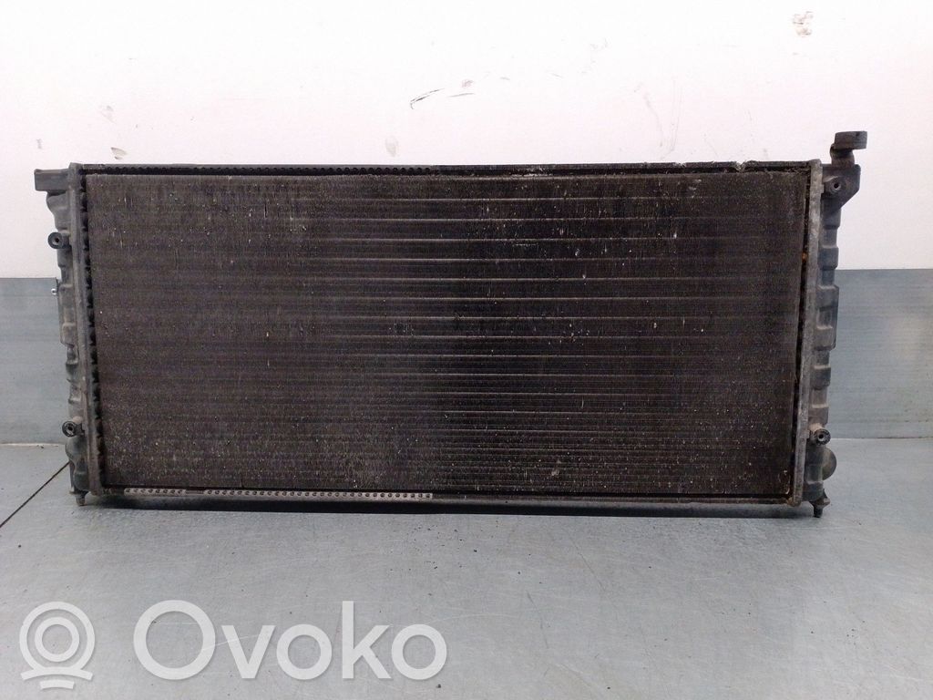 Seat Toledo I (1L) Radiatore di raffreddamento 