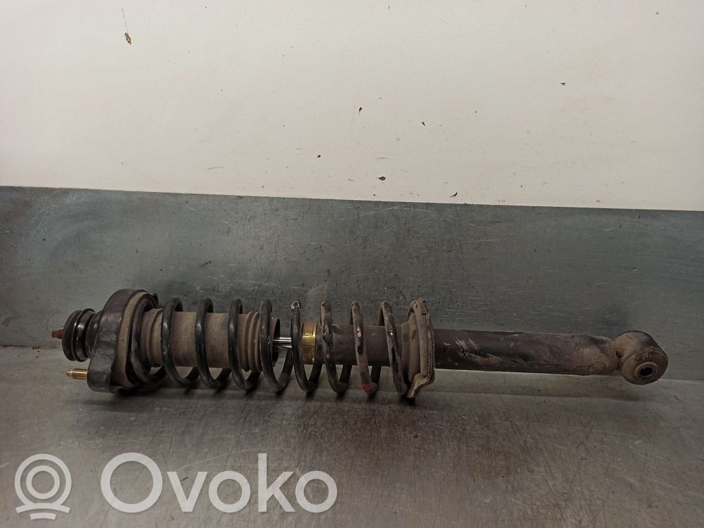 Volvo S40, V40 Stoßdämpfer hinten 