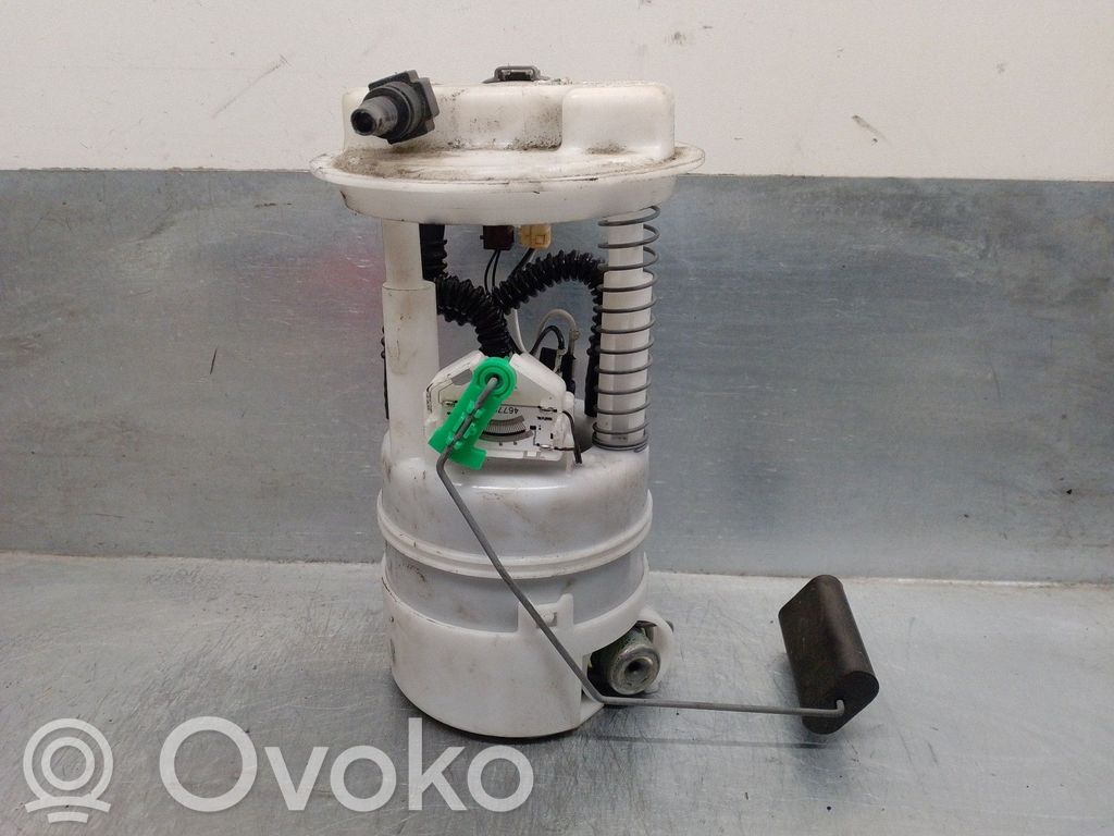 Bomba interna de combustible   8200195827,0974677990002,MARWAL
