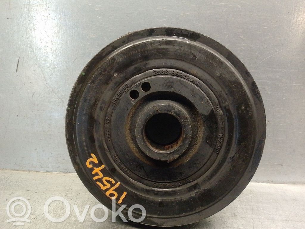 Ford Fiesta Kampiakselin vauhtipyörä 