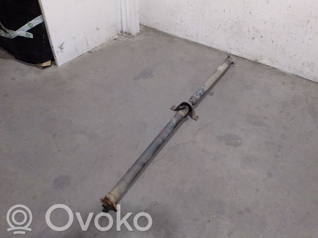 Środkowy wał napędowy   A2204101706