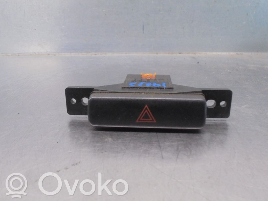 Suzuki Grand Vitara II Comutator lumini pericol