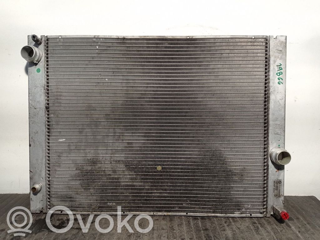 BMW 5 E39 Coolant radiator 