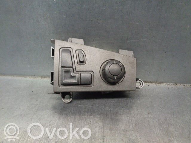 BMW 7 E65 E66 Seat control switch 