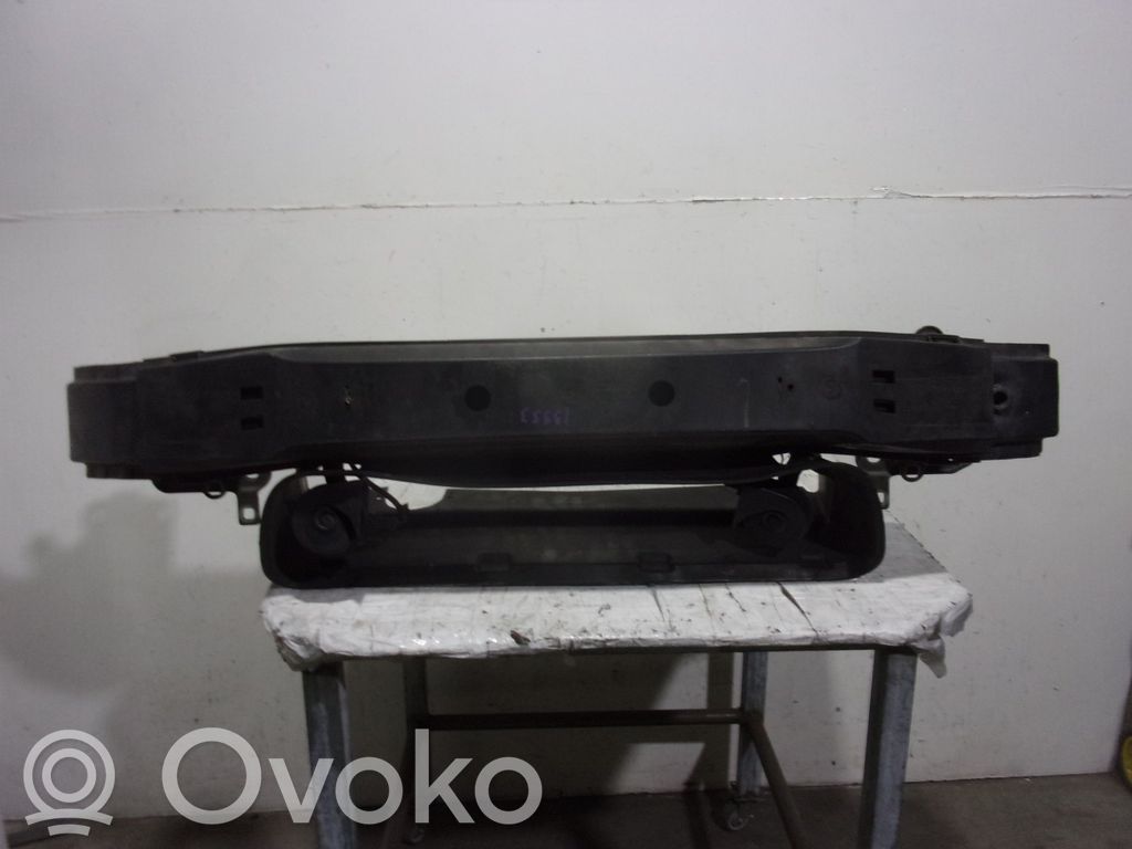 Volvo S40 Etupuskurin kannake
