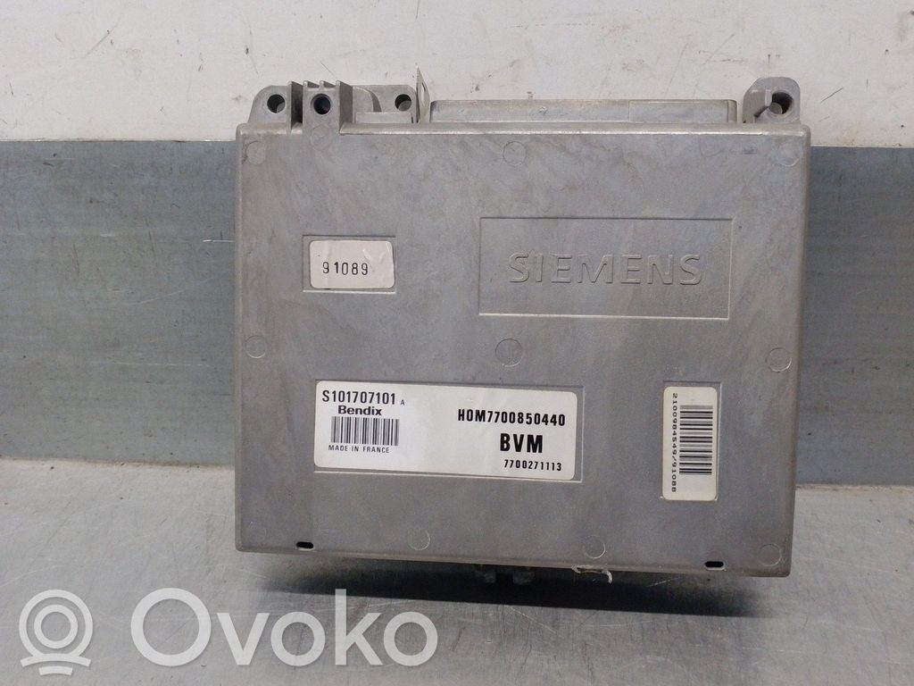Renault 19 Unidad de control/módulo del motor 