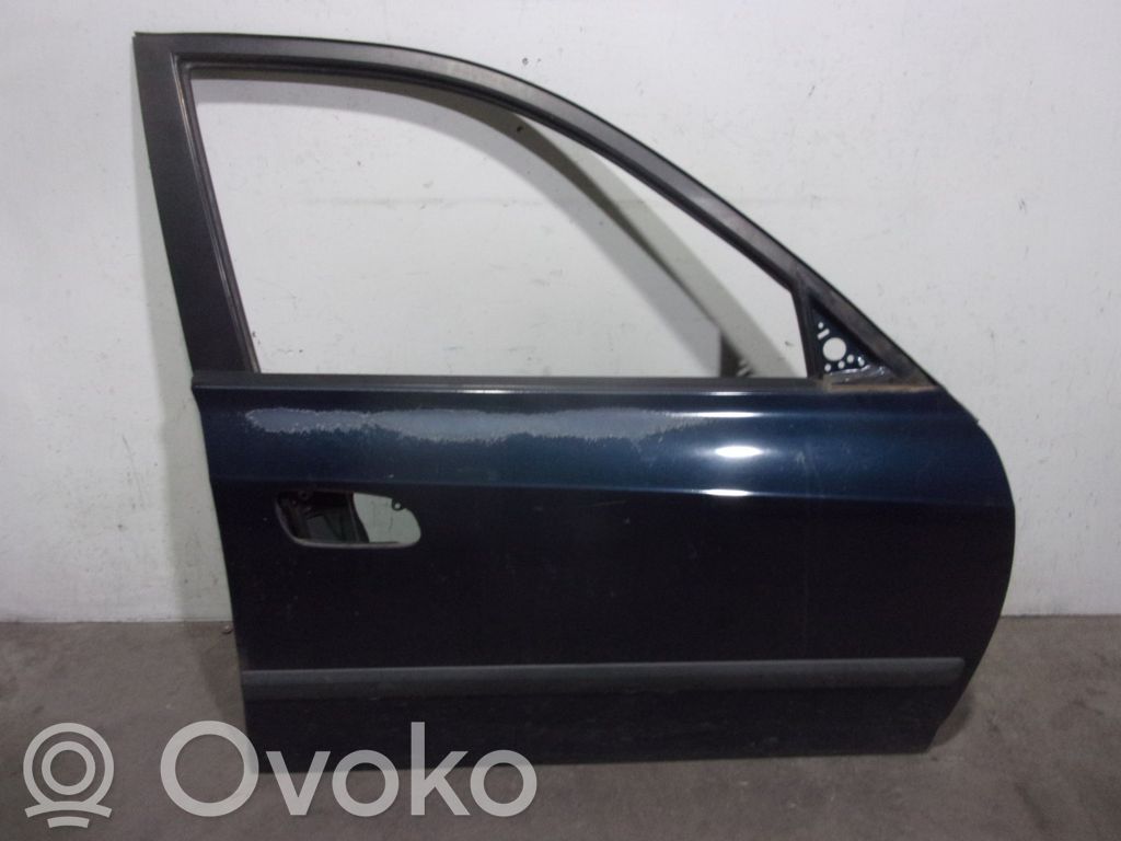 Hyundai Elantra Puerta delantera 