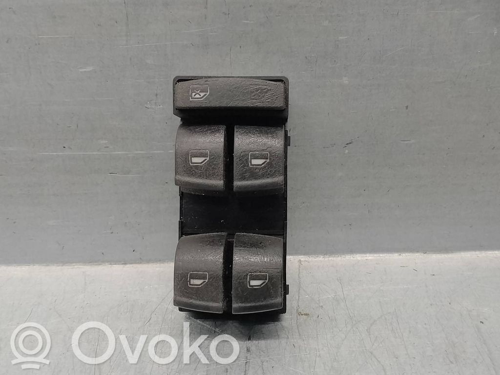Audi A8 S8 D3 4E Electric window control switch 