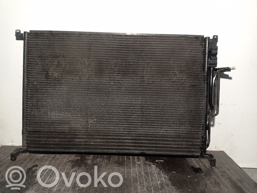 Audi A8 S8 D3 4E Radiateur condenseur de climatisation 