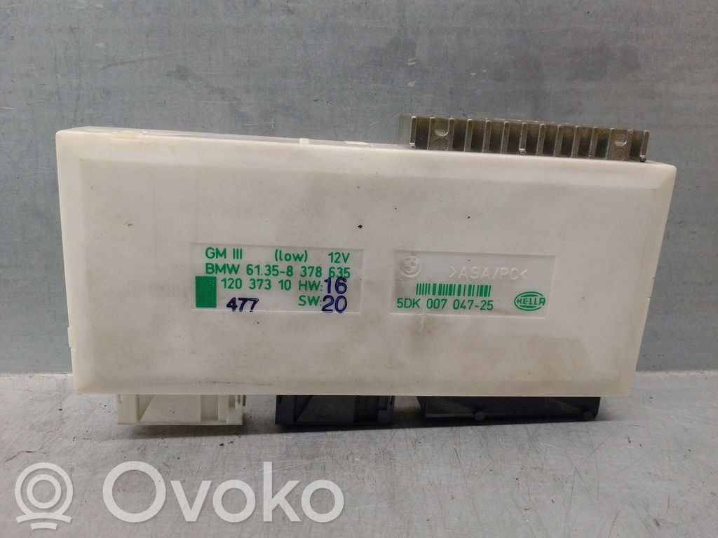 Unidad de control/módulo del bloqueo de puertas   61358378635,5DK00704725,HELLA