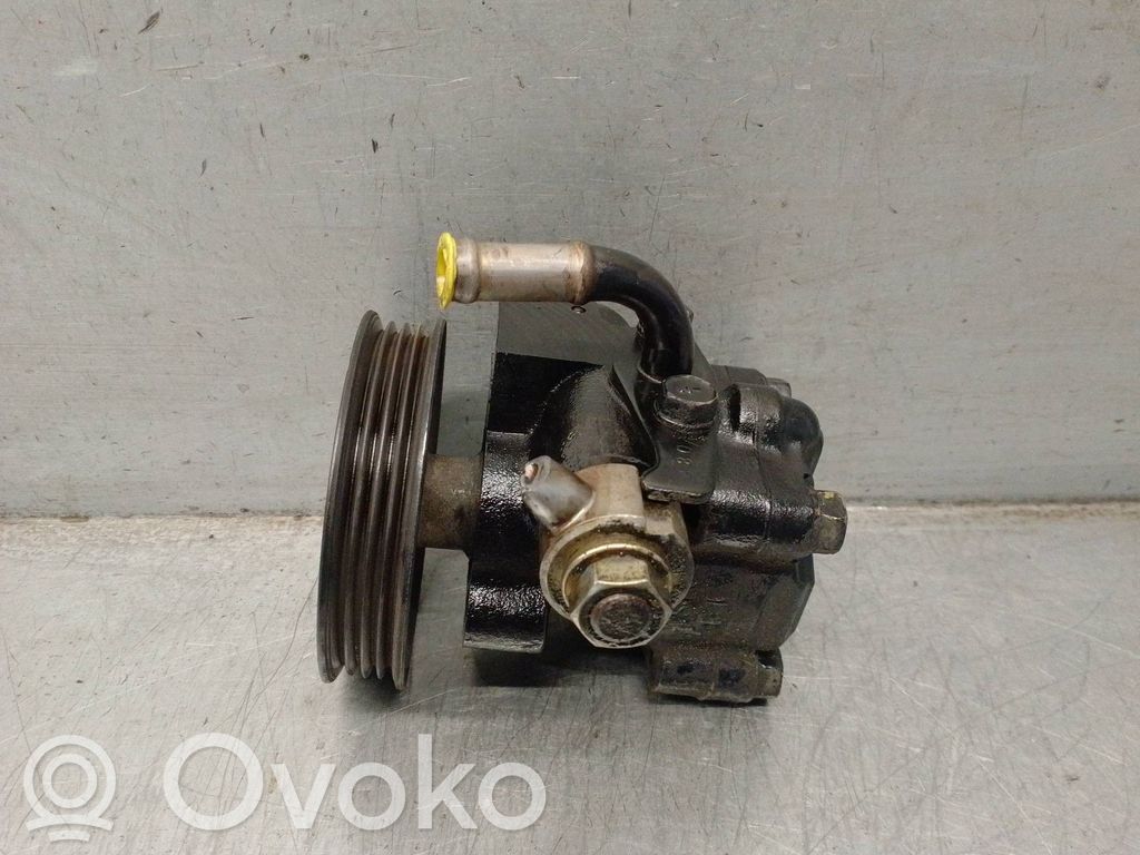 Hyundai Santamo Ohjaustehostimen pumppu 