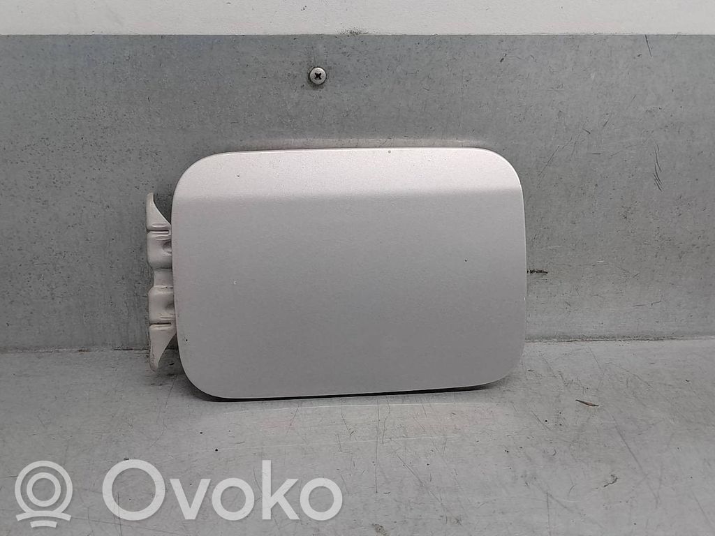 Mazda 323 Tankdeckel Tankklappe 