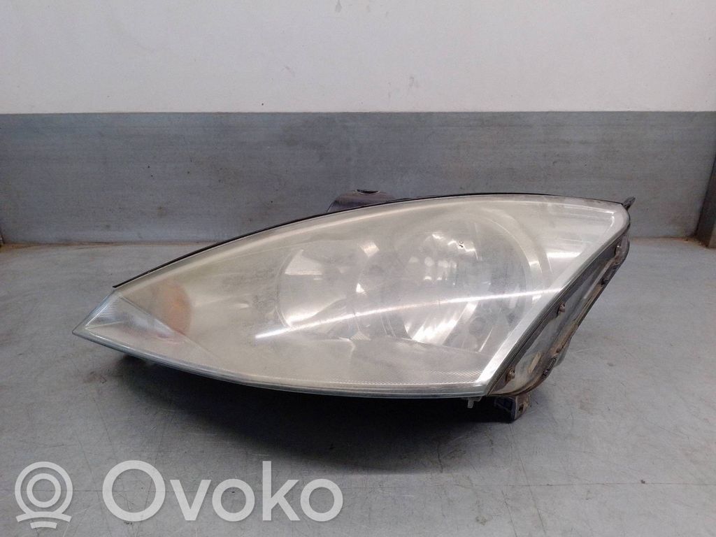Ford Focus Headlight/headlamp 