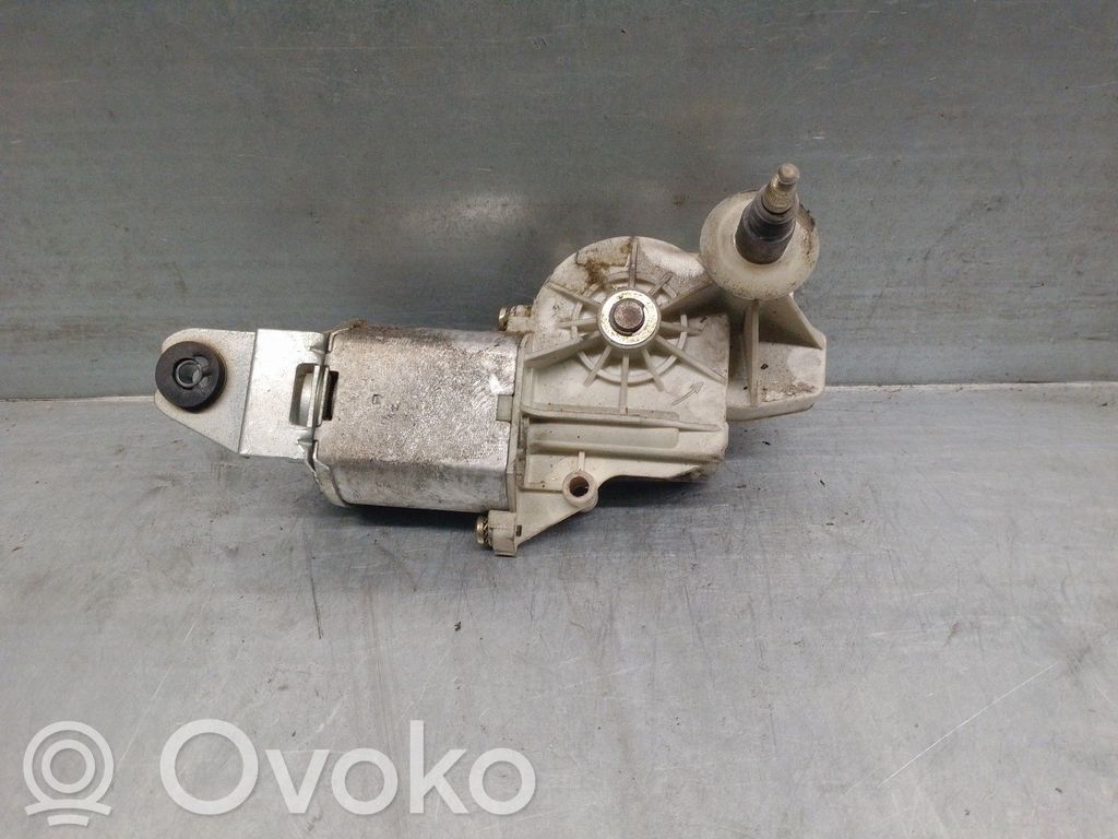 Lancia Y10 Silniczek wycieraczki szyby tylnej 