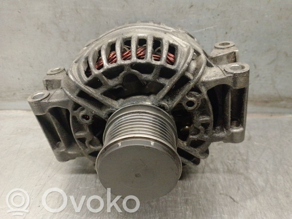 Mercedes-Benz C W203 Alternator 