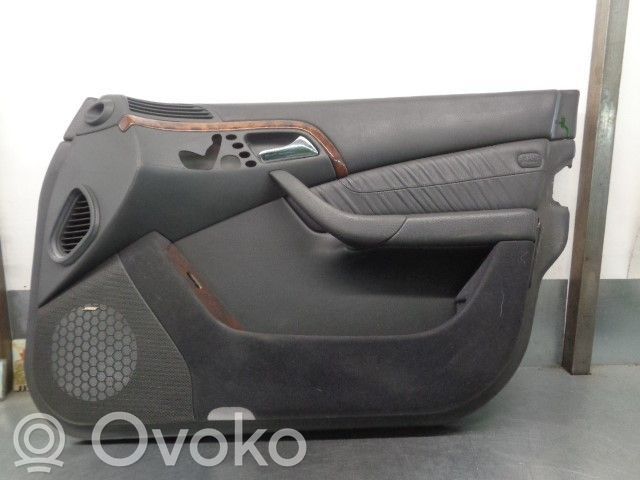 Mercedes-Benz Sprinter W901 W902 W903 W904 Rivestimento del pannello della portiera anteriore