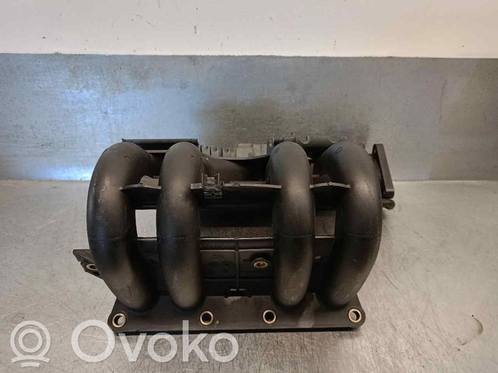 Renault Twingo I Intake manifold 