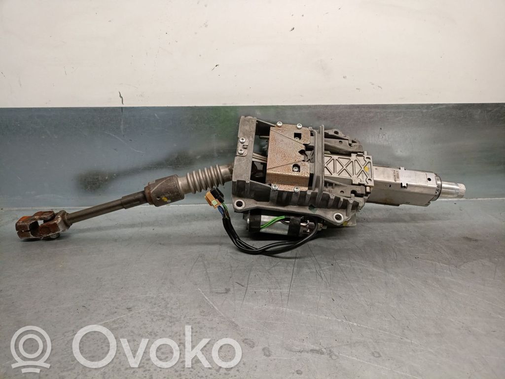 Audi A8 S8 D2 4D Vairo rato ašis 