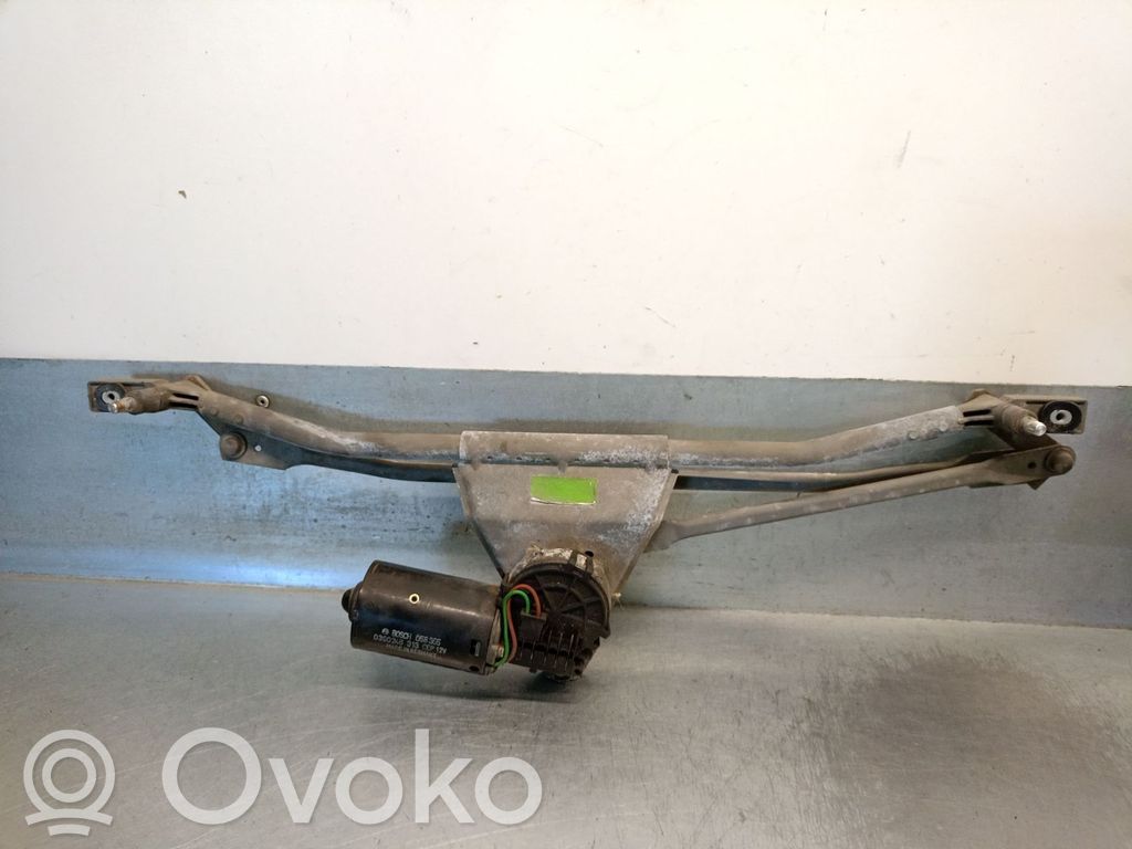 Volvo 440 Motor ștergător 