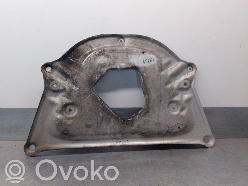 Placa protectora/protector antisalpicaduras motor   31116759878