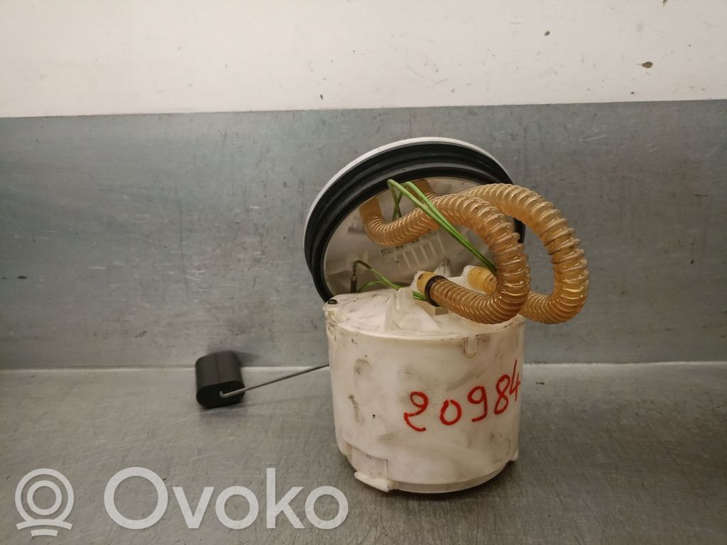 Bomba interna de combustible   1388671,1388671