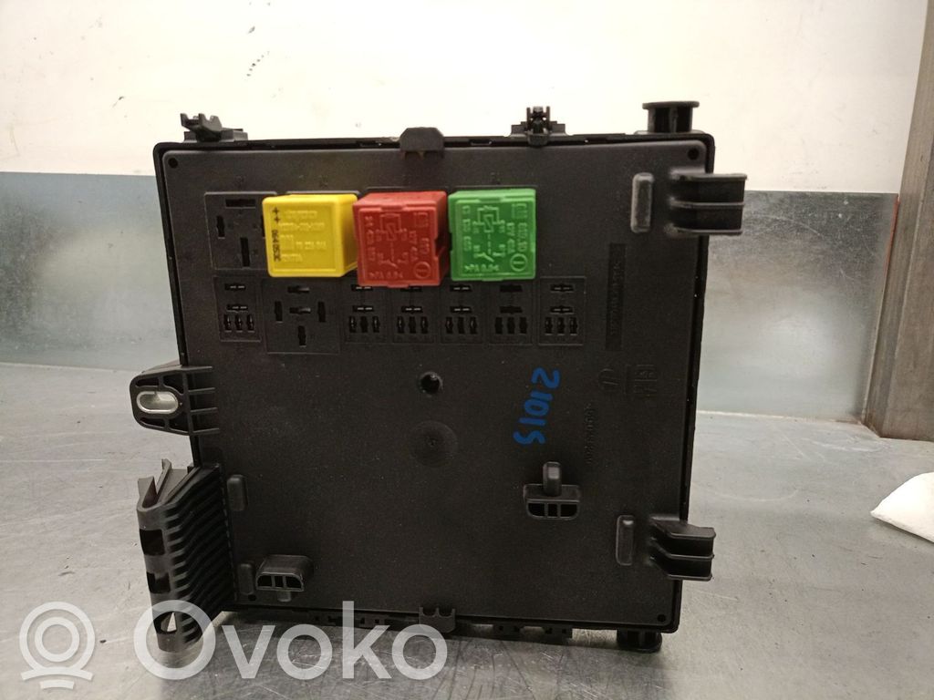 Opel Vectra C Drošinātāju kaste (komplekts) 