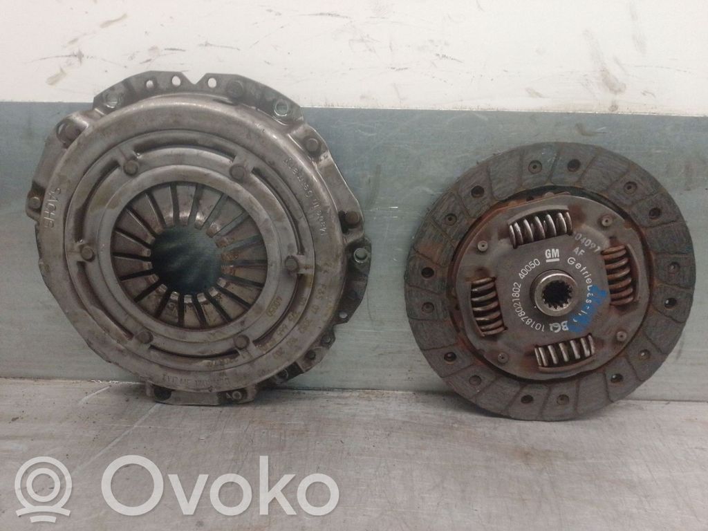 Opel Corsa B Sajūga komplekts 