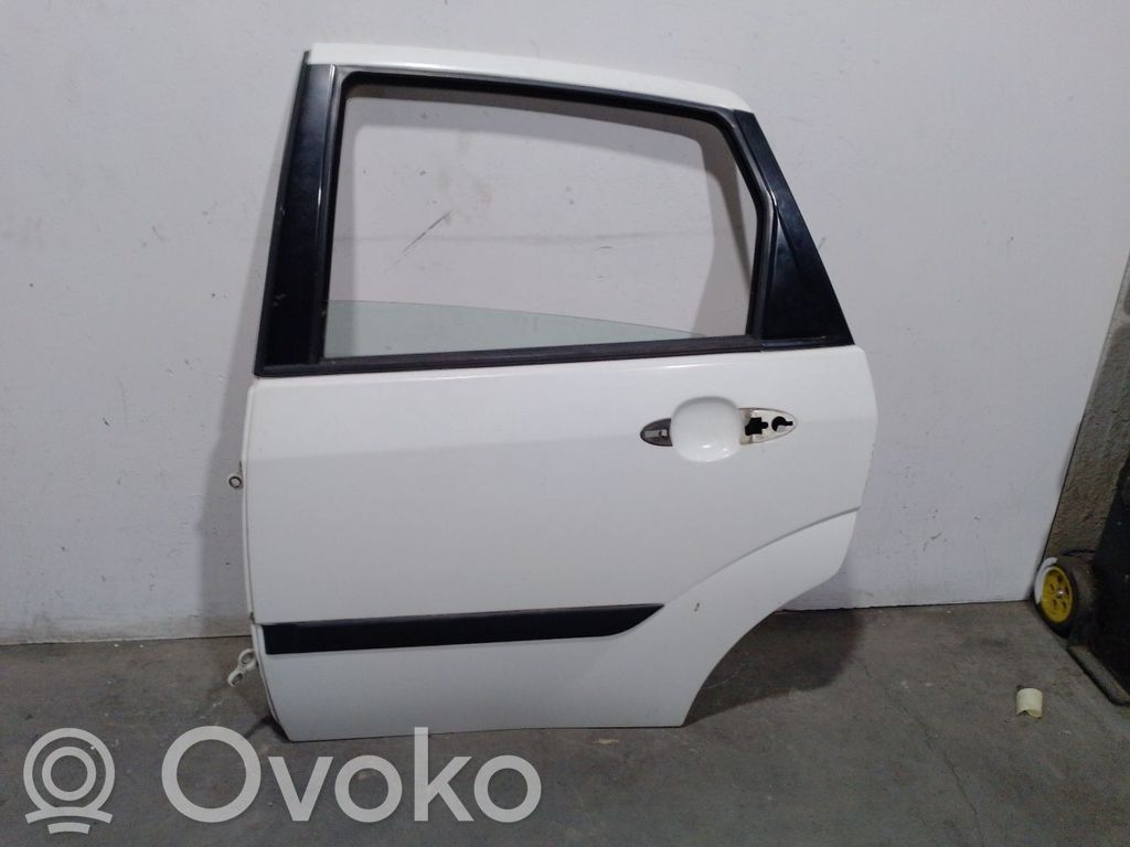 Ford Focus Galinės durys 
