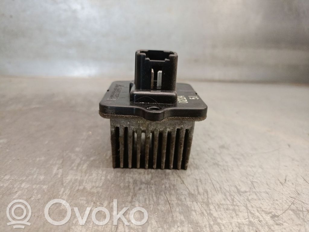 Suzuki Grand Vitara II Rezystor / Opornik dmuchawy nawiewu 