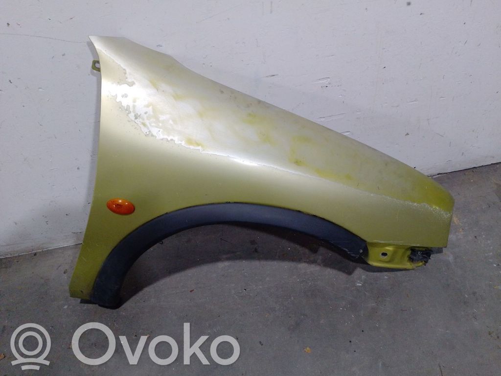 Opel Corsa B Sparnas 
