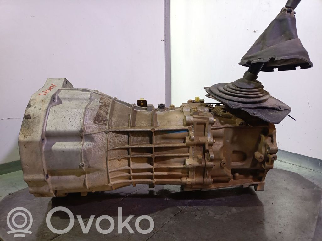 Nissan Navara Manualna 5-biegowa skrzynia biegów 