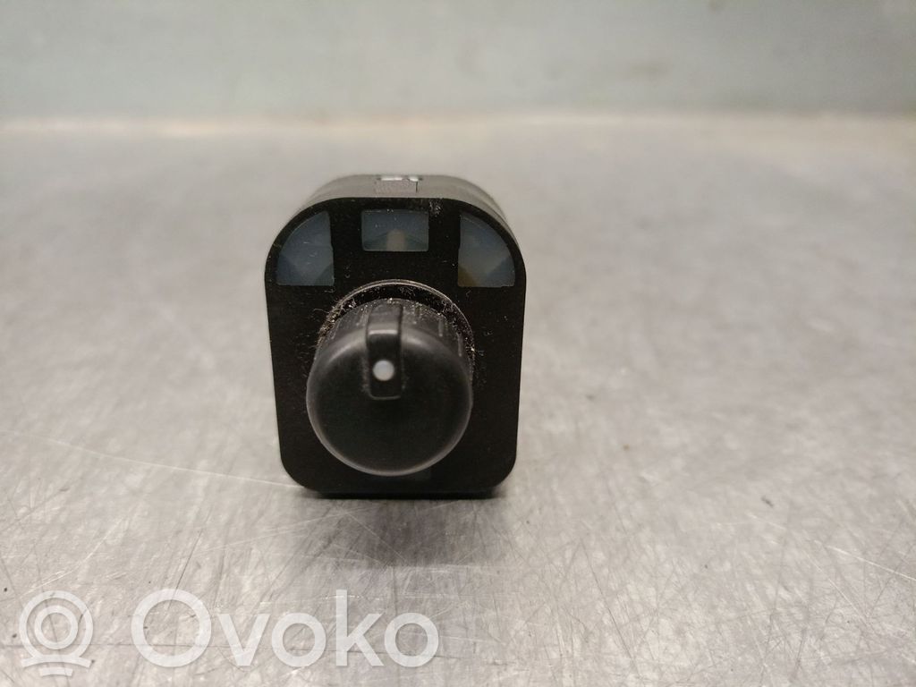 Interruttore specchietto retrovisore   8E0959565A