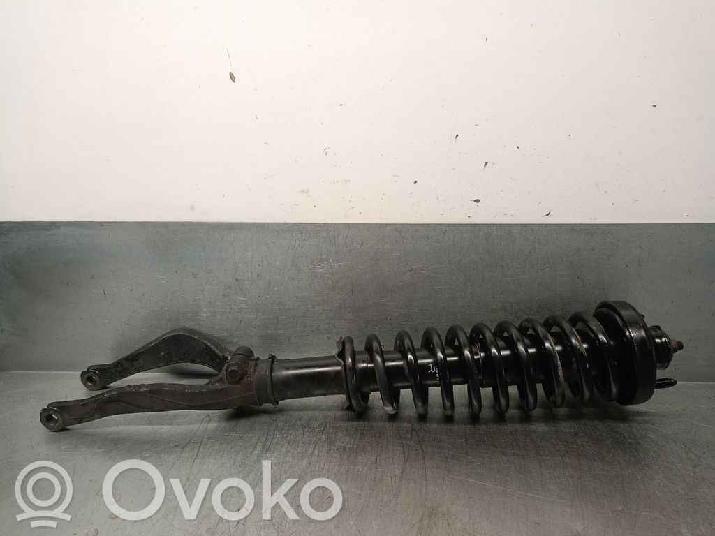 Honda Civic Etuiskunvaimennin kierrejousella 