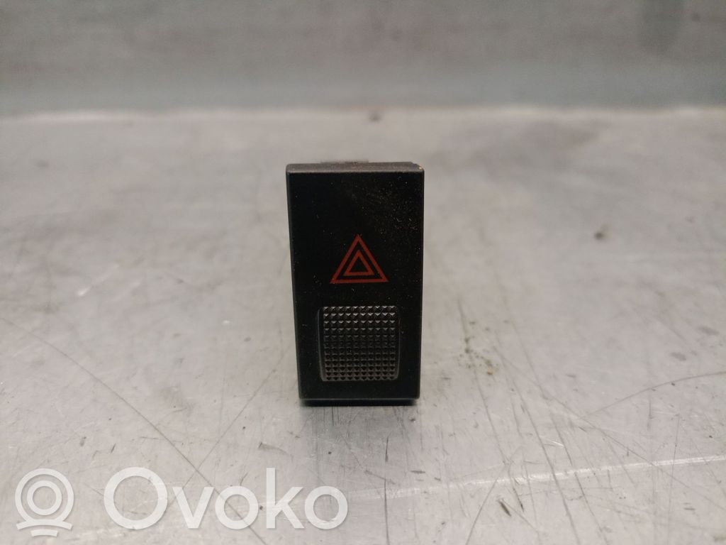 Daewoo Nubira Comutator lumini pericol