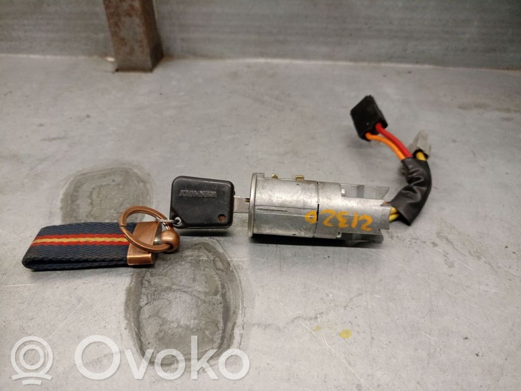 Renault 19 Užvedimo spynelė 