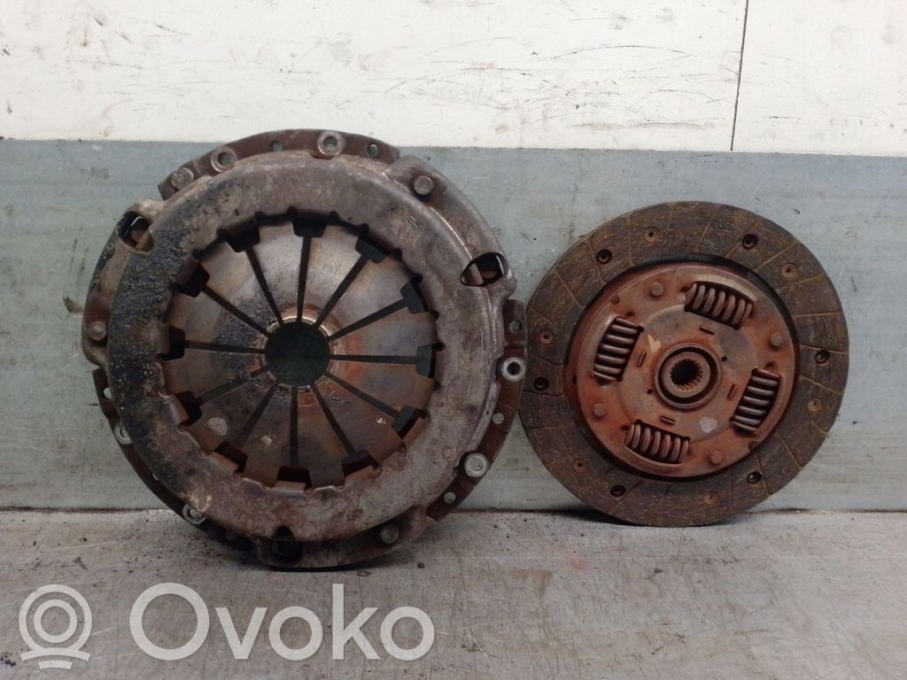 Fiat Punto (188) Kit d'embrayage