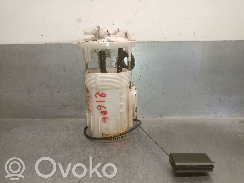Renault Megane II Bomba interna de combustible 