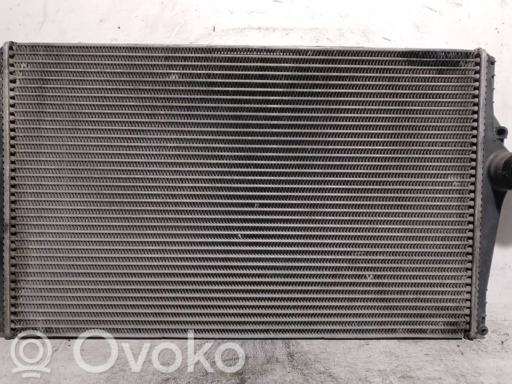 Interkūlerio radiatorius   8671694,874471MVALEO