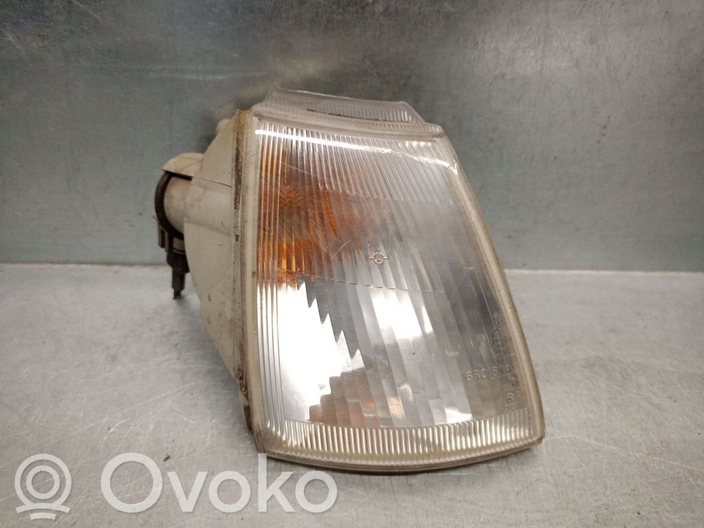 Renault Clio I Headlight/headlamp 