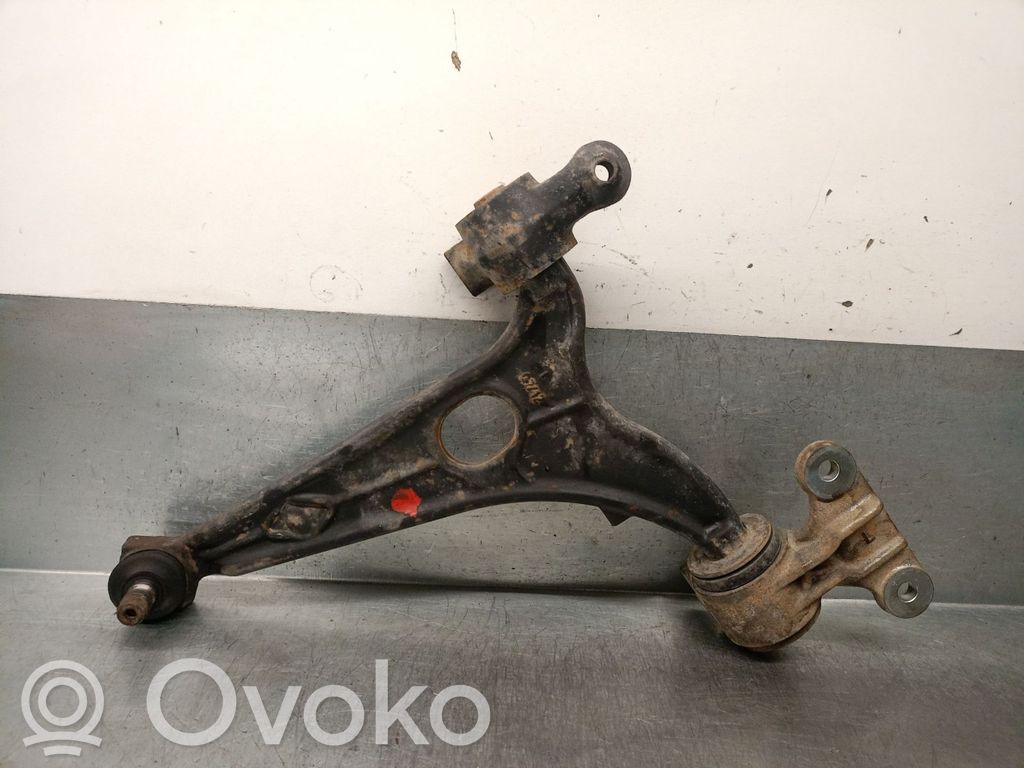 Peugeot 807 Рычаг 