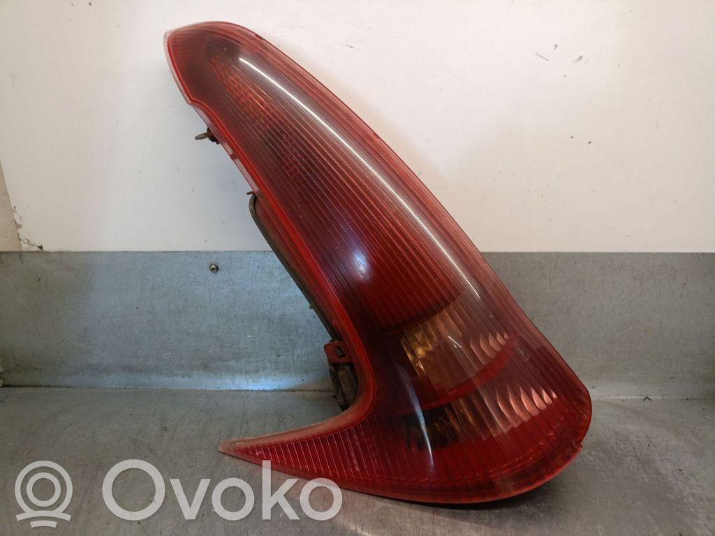Peugeot 206 Luci posteriori 