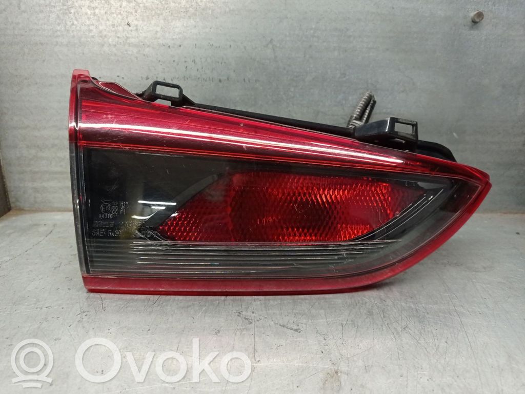 Mazda 6 Takavalot 
