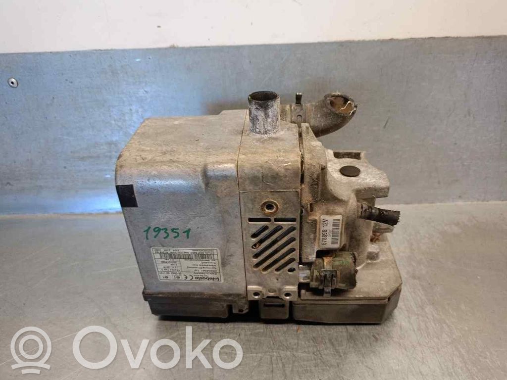 Volkswagen Touareg I Coolant heater 