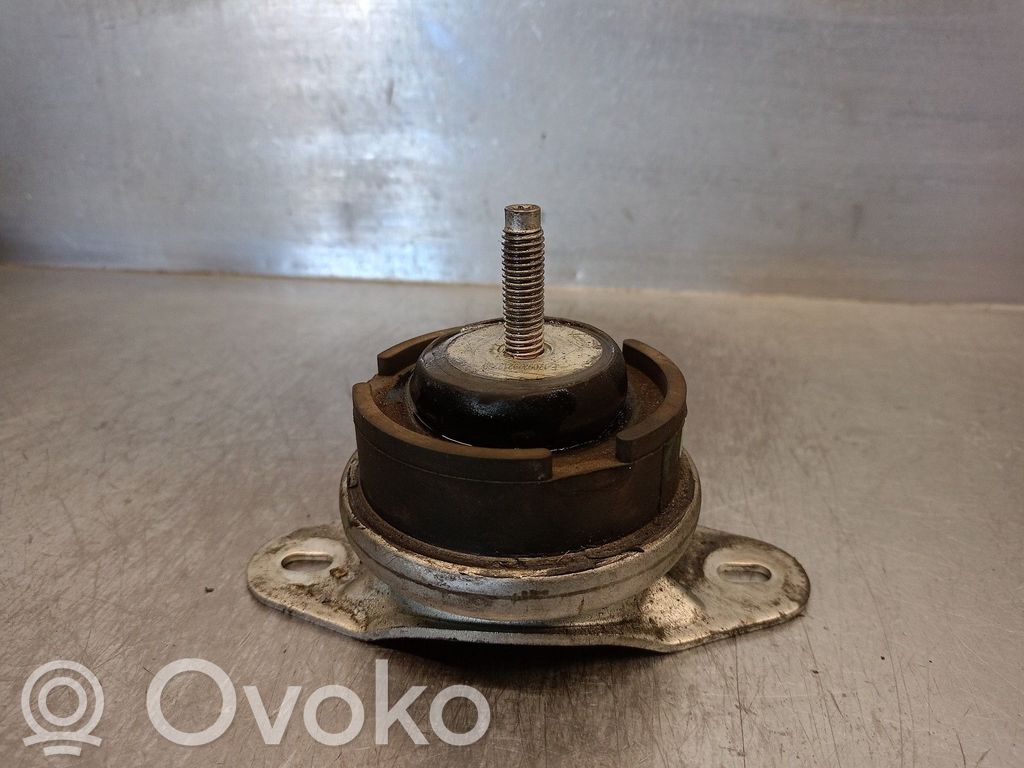 Engine mount bracket   184493